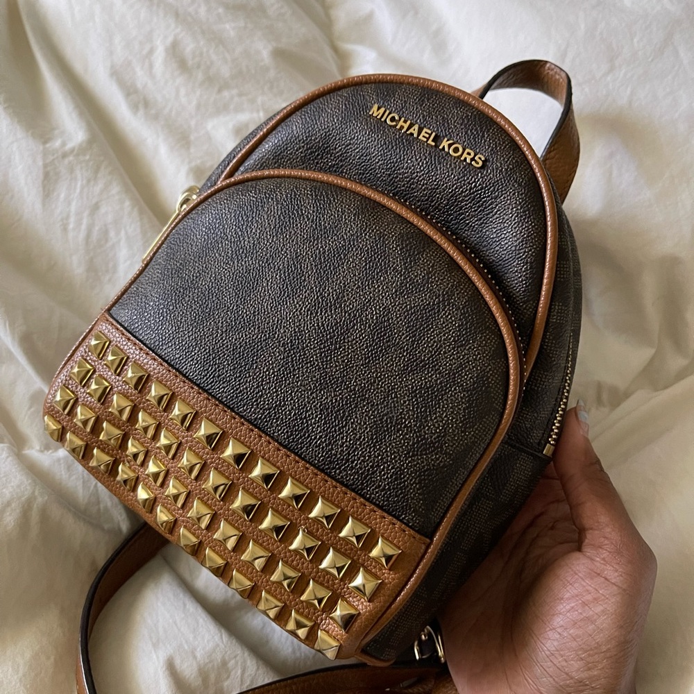 Michael Kors logo mini backpack purse - Picture 5 of 8